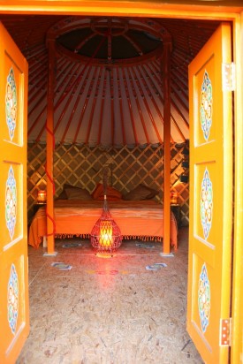 intérieur de la yourte 